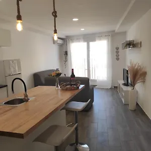 Piso Tranquilo Y Bonito Apartamento